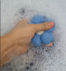 anh-giat-len-bang-tay